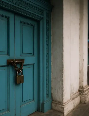 Gembok Museum Keraton Picu Polemik Di Keraton Solo